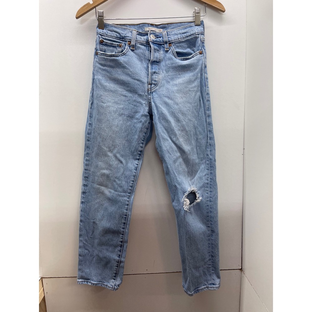 Levis Wedgie Straight Light‎ Wash Distressed Jeans 34964-0045 Blue W25 L26